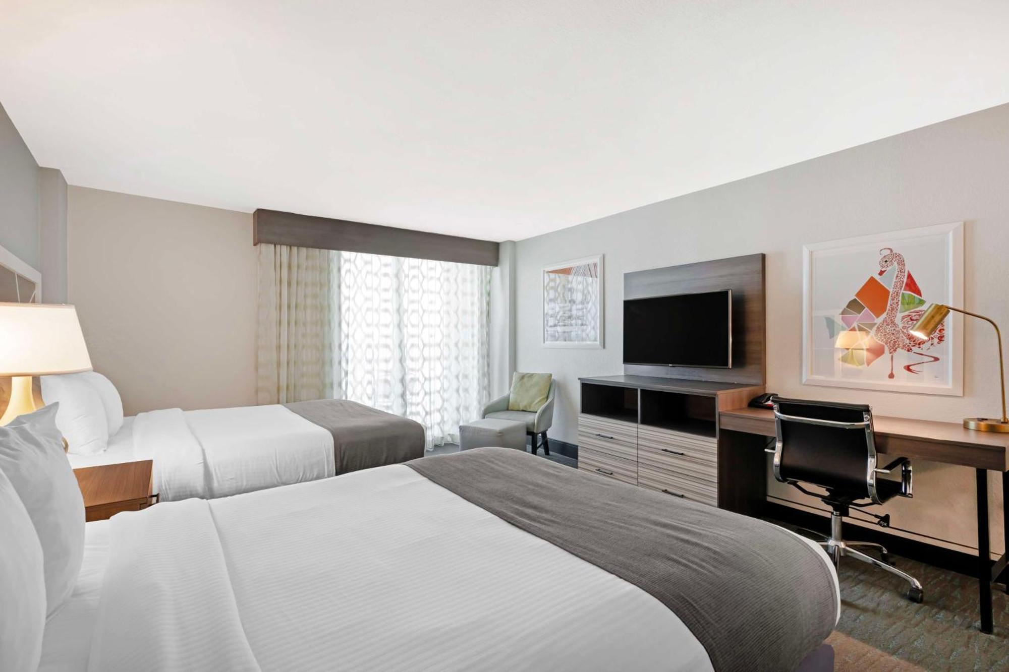 Best Western Plus Daytona Inn Seabreeze Daytona Beach Bagian luar foto