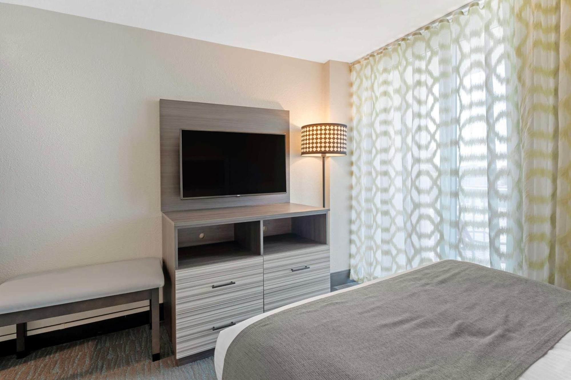 Best Western Plus Daytona Inn Seabreeze Daytona Beach Bagian luar foto