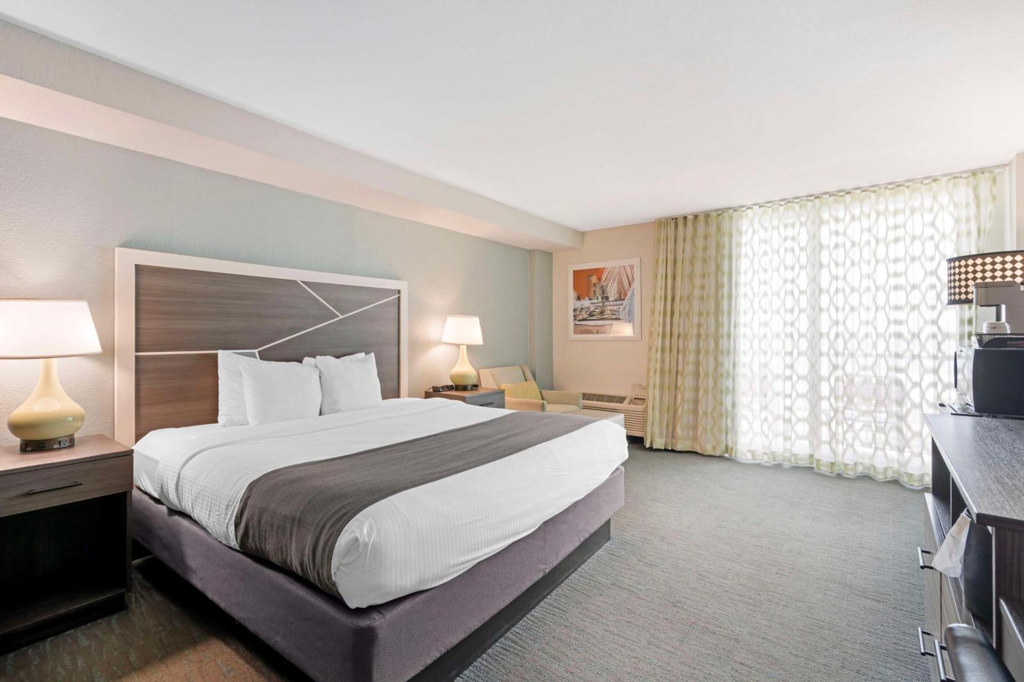 Best Western Plus Daytona Inn Seabreeze Daytona Beach Bagian luar foto