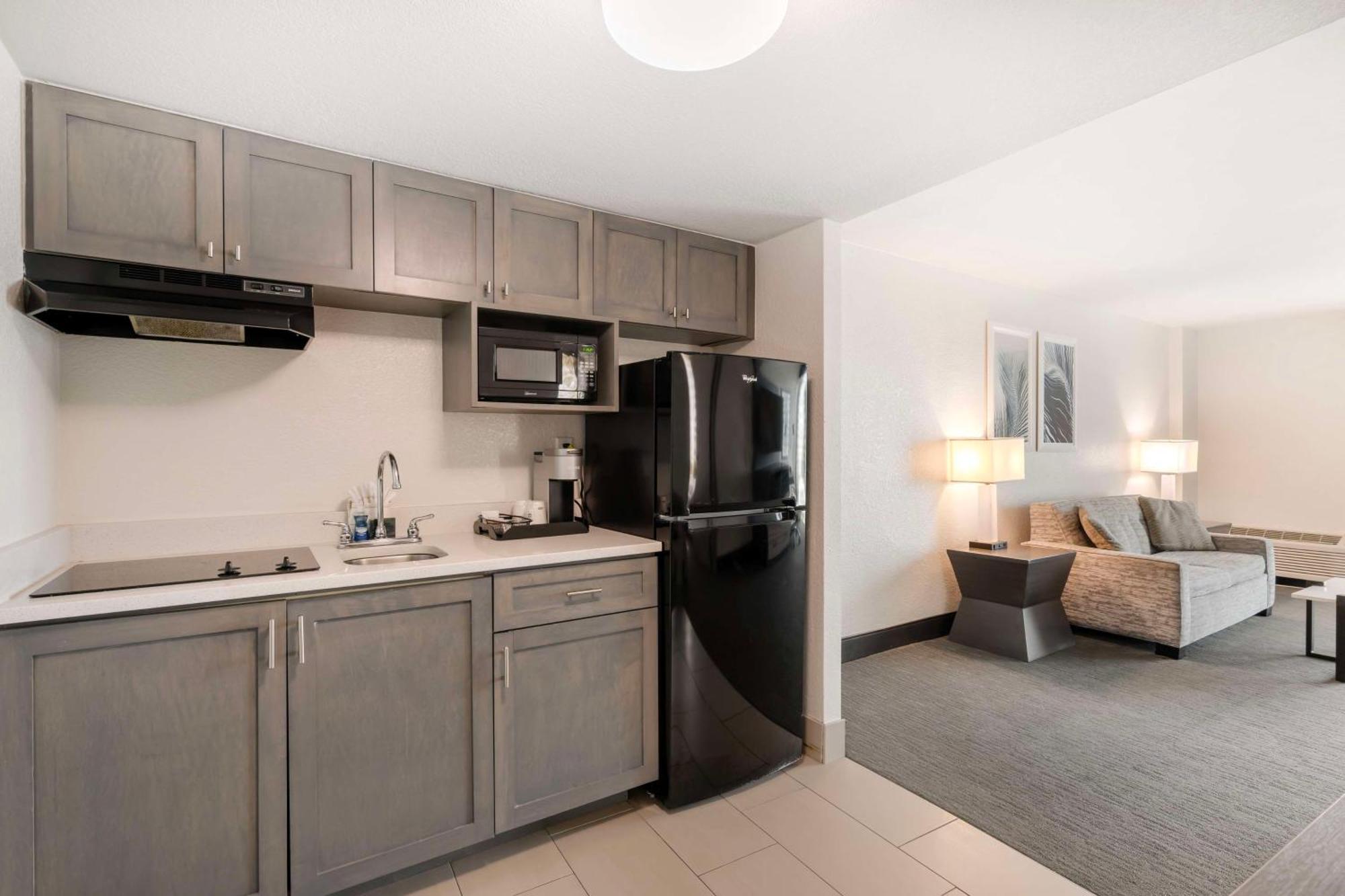 Best Western Plus Daytona Inn Seabreeze Daytona Beach Bagian luar foto