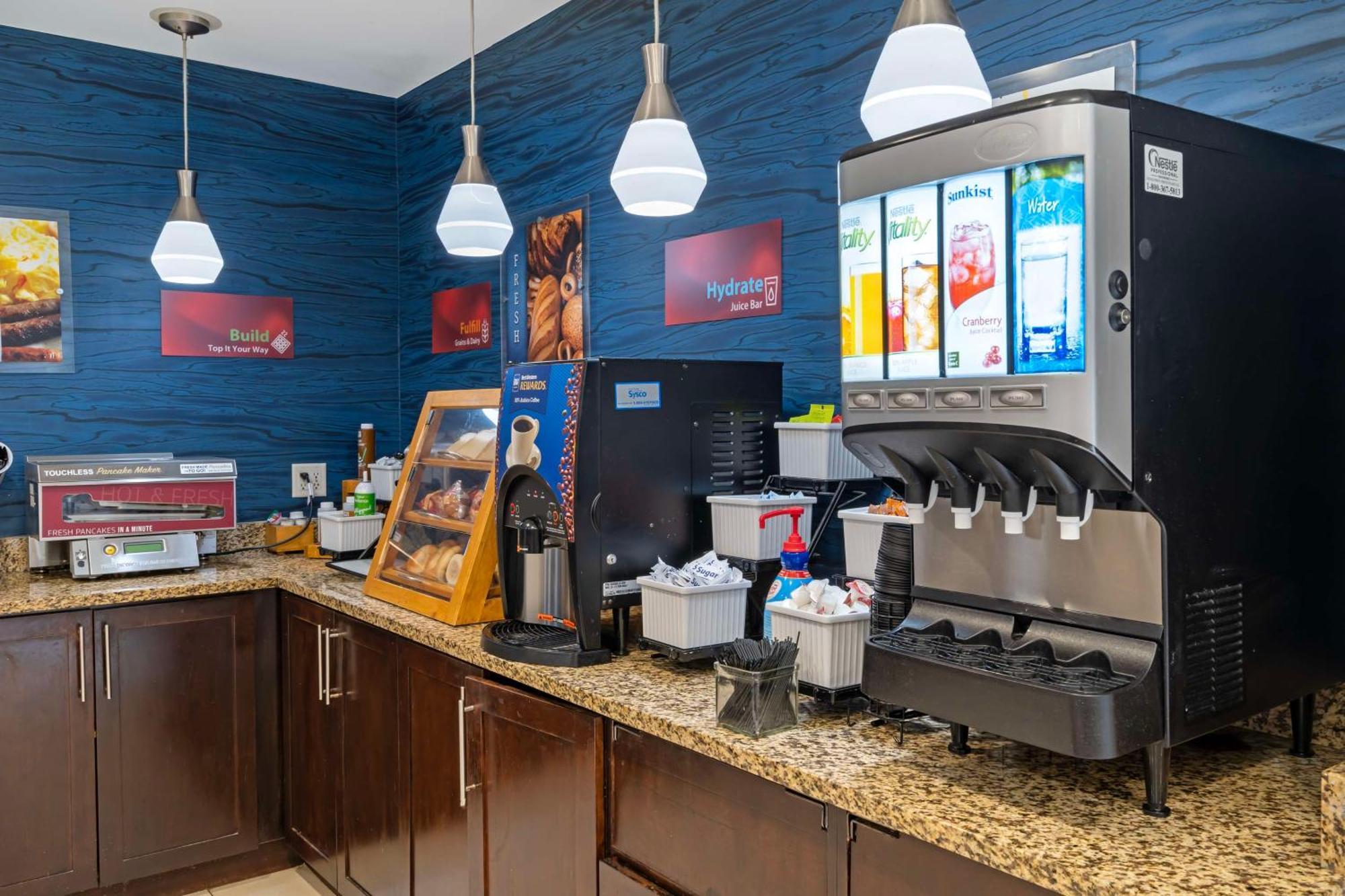 Best Western Plus Daytona Inn Seabreeze Daytona Beach Bagian luar foto